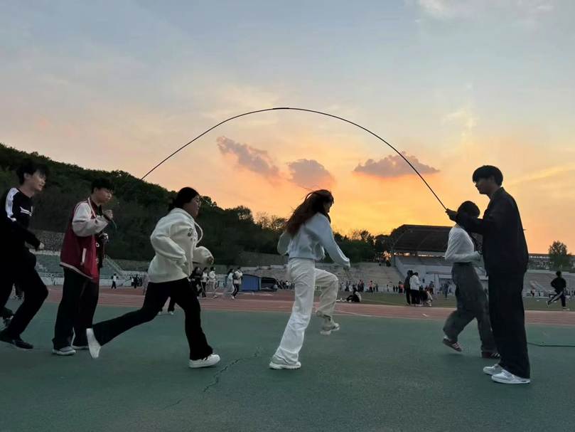 图示, 示意图
中度可信度描述已自动生成:ver1