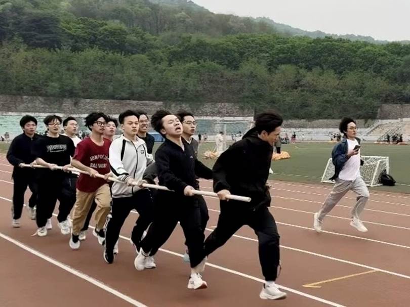 图示, 示意图
中度可信度描述已自动生成:ver1